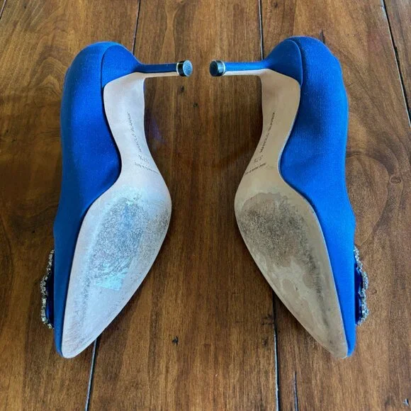 Manolo Blahnik Blue Satin Heels - Picture 2 of 4